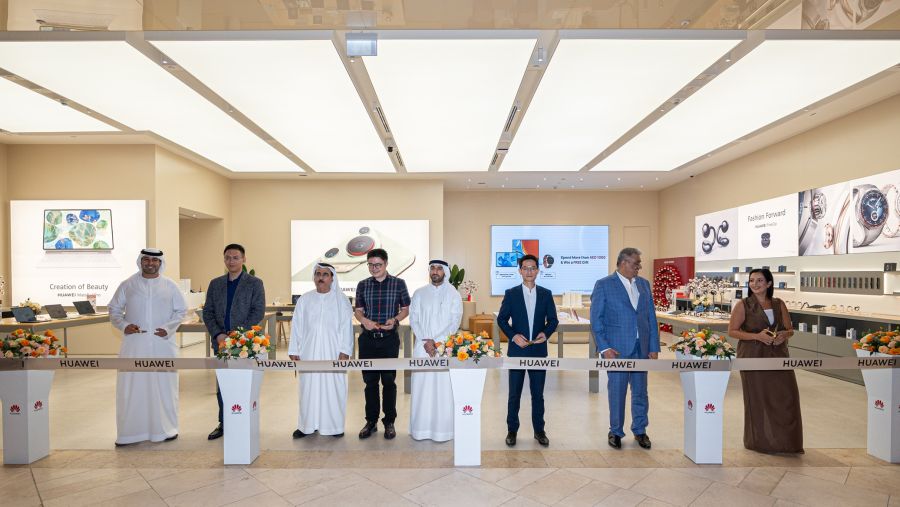 "هواوي" تفتتح متجرها الجديد في ياس مول أبوظبي بالعروض الحصرية