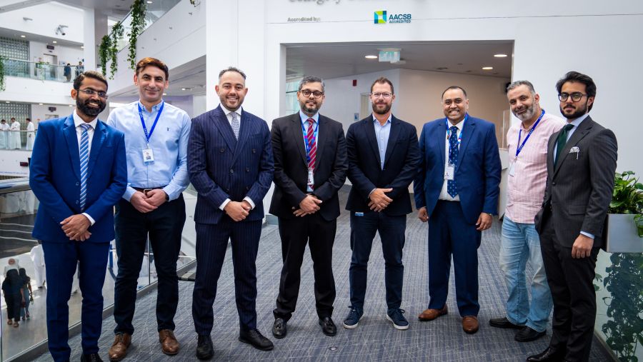 تعاون بين كي بي إم جي الكويت وجامعة الخليج للعلوم والتكنولوجيا لدعم برنامج Capstone للتعلّم