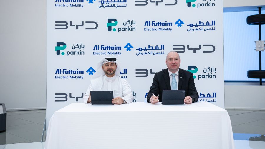 شركة الفطيم للتنقل الكهربائي توّقع شراكة مع "باركن" لتسريع التنقل الحضري المستدام