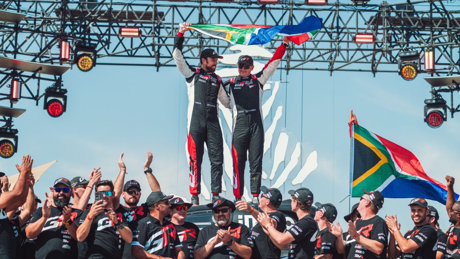 تويوتا تهيمن على رالي داكار وتفوز بالمركزين الأول والثاني 