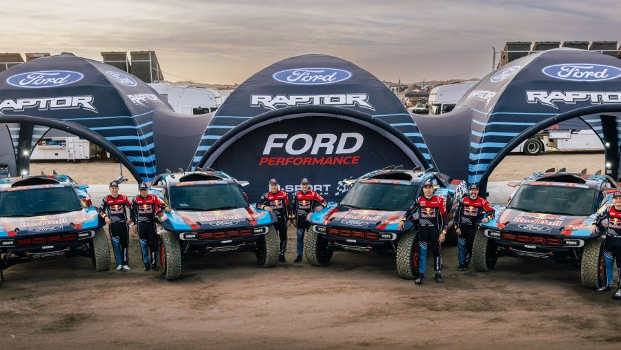 فورد بيرفورمانس تصل إلى منصة التتويج في رالي داكار 2025