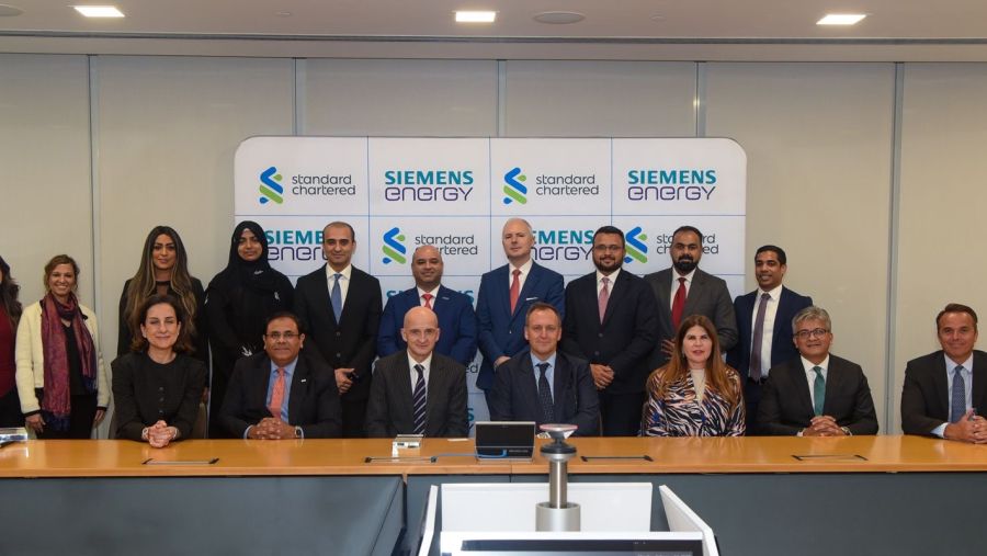 ستاندرد تشارترد يُطلق أول تسهيل تمويل تجاري متعدد الدول لصالح سيمنس للطاقة