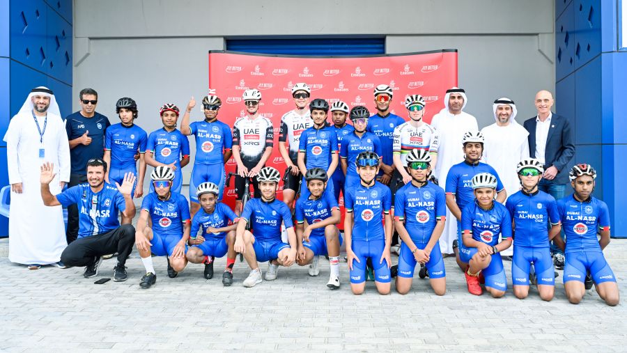 تعاون بين طيران الإمارات وفريق الإمارات XRG للدراجات لتقديم حصة تدريبية لشباب نادي النصر