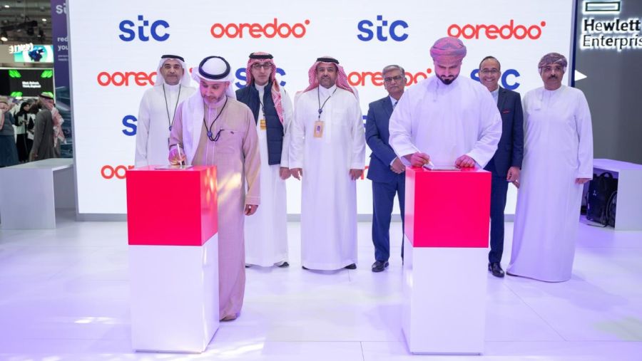 عُمان تتعاون مع شركة الاتصالات السعودية (stc) لإنشاء منظومة رقمية إقليمية متطورة