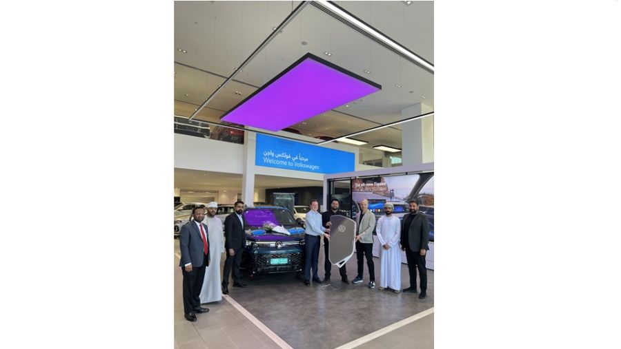فولكس واجن عُمان تدخل في شراكة مع انتربرايز لتأجير السيارات لدعم أسطولها بـ 12 سيارة جديدة