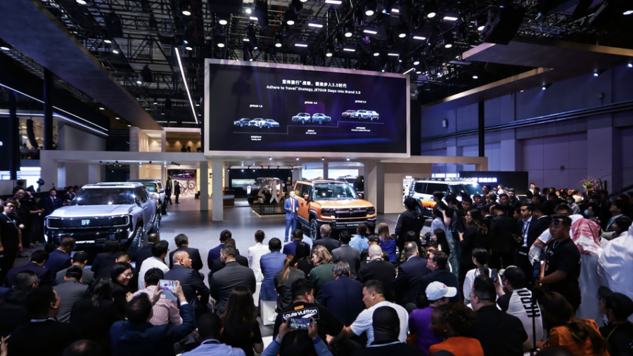 TOUR تكشف عن هندسة GAIA الذكية للطرق الوعرة، وتعرض G700 و G900 في معرض شنغهاي للسيارات