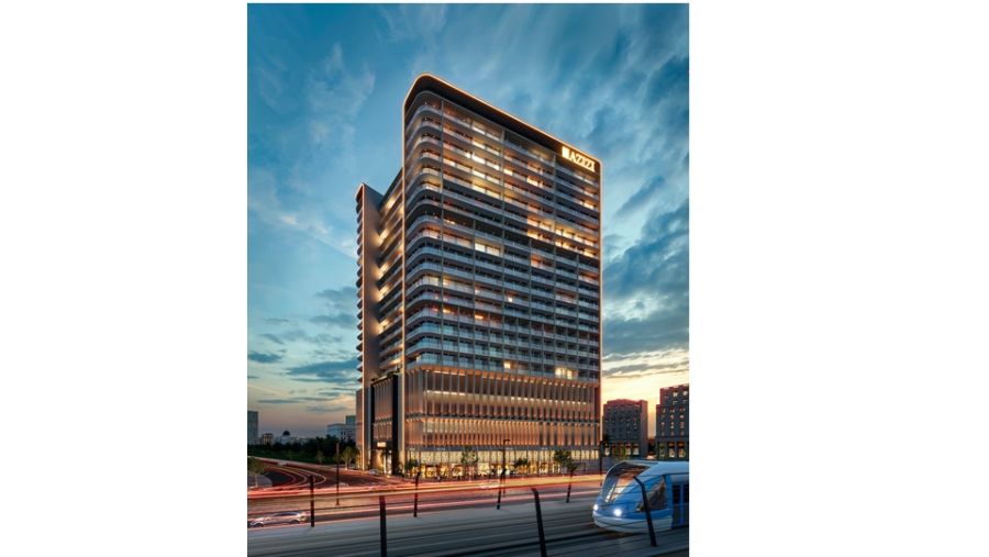  أعلنت شركة عزيزي للتطوير العقاري، المطوّر الخاص الرائد في دولة الإمارات العربية المتحدة، عن بيع 75% من الوحدات السكنية المُتاحة في مشروع "عزيزي آريان" السكني الجديد في المنطقة الحرة بجبل علي "جافزا"، مركز الأعمال المتكامل والأبرز في دولة الإمارات. ويوفر "عزيزي آريان" فرصة نادرة للتملك الحر في "جافزا"، ما يمكّن المستثمرين من امتلاك منزلٍ في قلب واحدة من أكبر المناطق الحرة في العالم، إلى جانب أكبر ميناء في المنطقة، مع سهولة الوصول إلى أهمّ معالم المدينة ووجهاتها. ويشمل المشروع مجموعة من الوحدات السكنية التي 