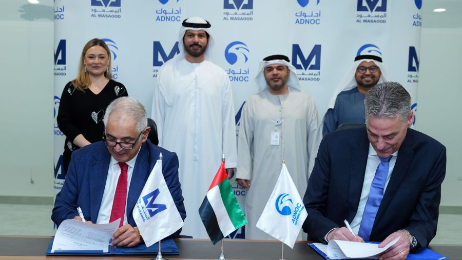 مجموعة المسعود توقع اتفاقية استراتيجية مع "أدنوك للتوزيع" لتعزيز سلسلة إمدادت زيوت التشحيم
