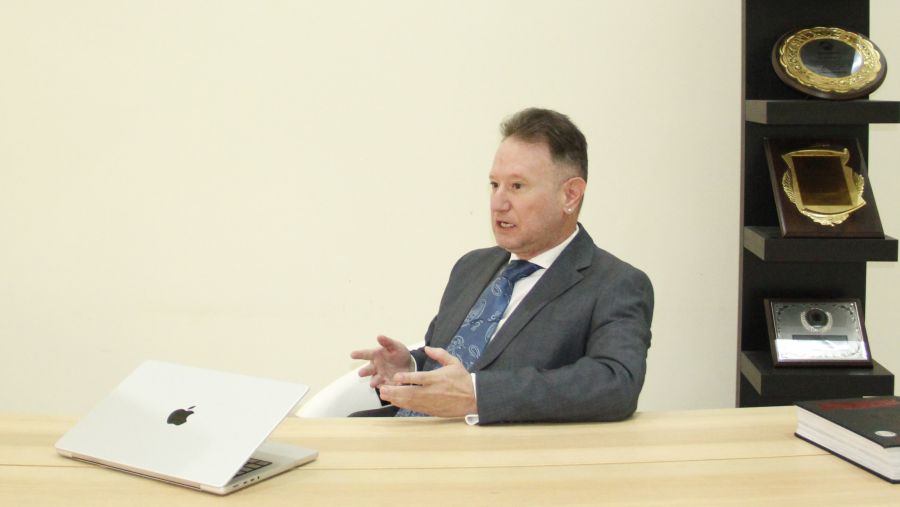 الطبيب Nazmi Baycin يسلط الضوء على تنامي الإقبال على جراحة التجميل في منطقة الخليج