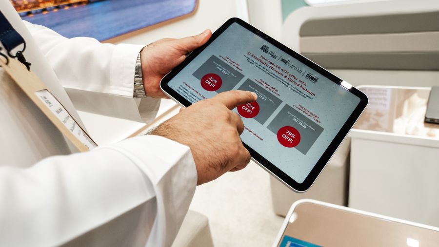 دبي للثقافة تروج لجماليات التراث المحلي في "سوق السفر العربي 2025