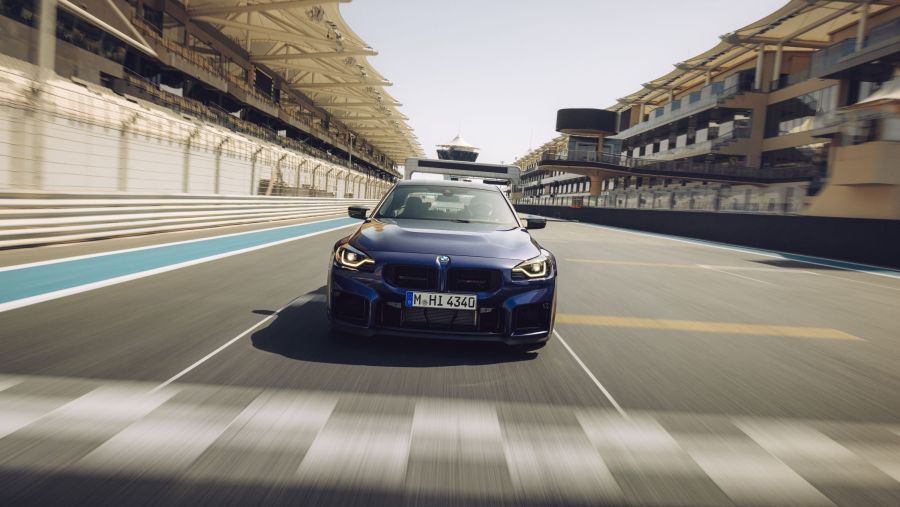  BMW M2 CS الجديدة: فصل جديد في مسيرة سيارة حصدت نجاحاً على مستوى العالم