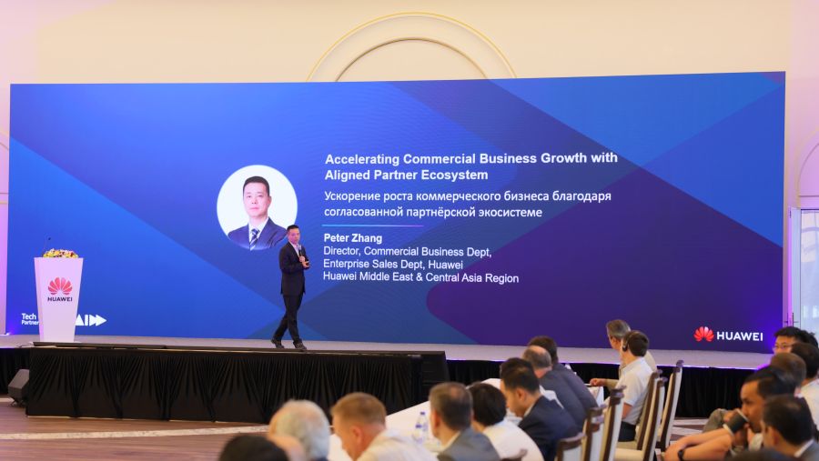 هواوي تعزز التزامها بدفع عجلة التحول الرقمي للشركات الصغيرة والمتوسطة خلال جلسة نقاشية حصرية للأعمال التجارية