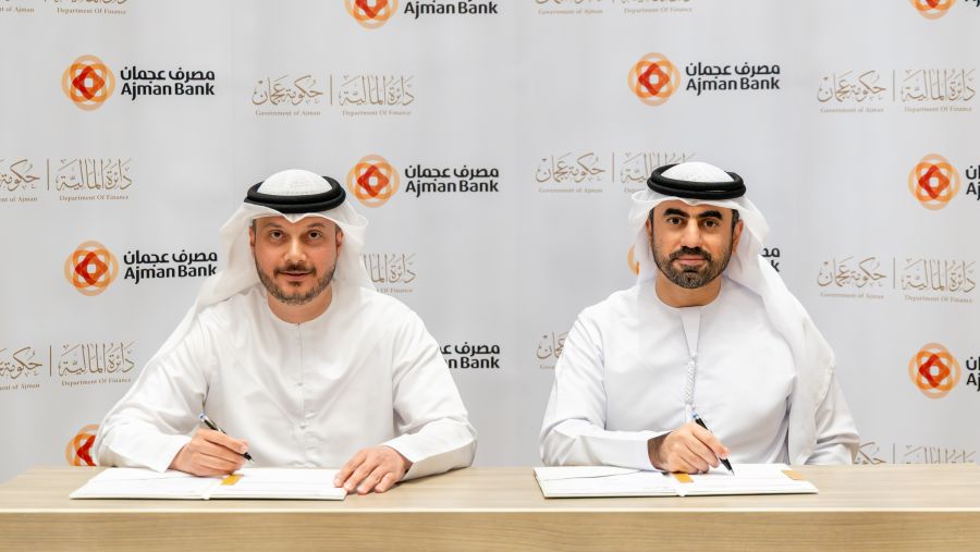 مالية عجمان ومصرف عجمان يوقعان اتفاقية لتعزيز التكامل المالي الرقمي