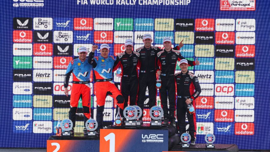 فريق تويوتا جازو للسباقات يعتلي منصة التتويج في رالي البرتغال مجددًا