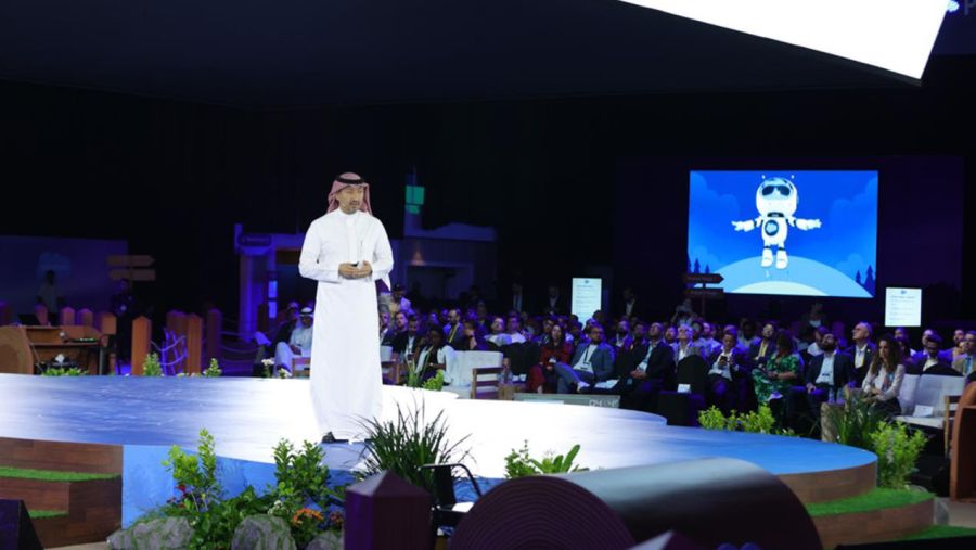 سيلزفورس تعرض القوى العاملة الرقمية المعززة بالذكاء الاصطناعي كعنصر محفز للتحول الرقمي