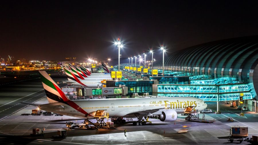 مطارات دبي و"الاتحاد لخدمات الطاقة" توقعان اتفاقية لاستكمال مشروع تحديث أنظمة الإضاءة في مطاري دبي وآل مكتوم