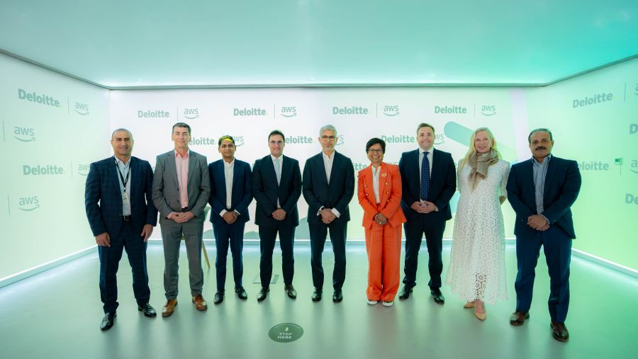 ديلويت وأمازون لخدمات الويب توسّعان تعاونهما لتسريع التحول الرقمي في الشرق الأوسط 