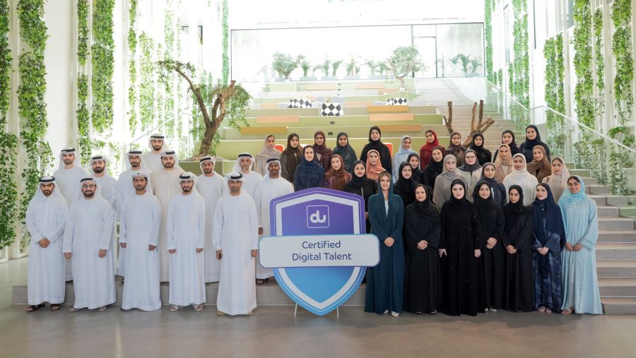 du graduates a group of Emirati nationals from the second cohort of the “Digital Talent” programme