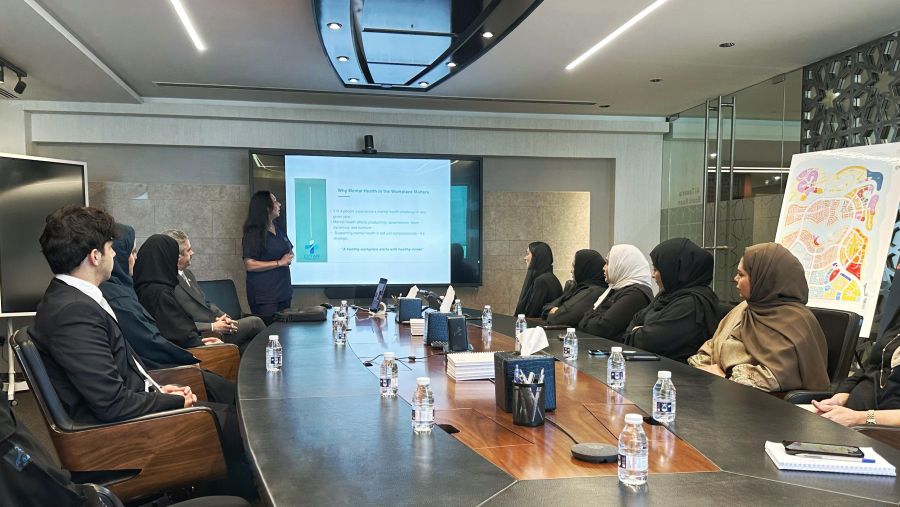 تعزيز الصحة النفسية: ديار المحرق تنظم ورشة عمل للموظفين