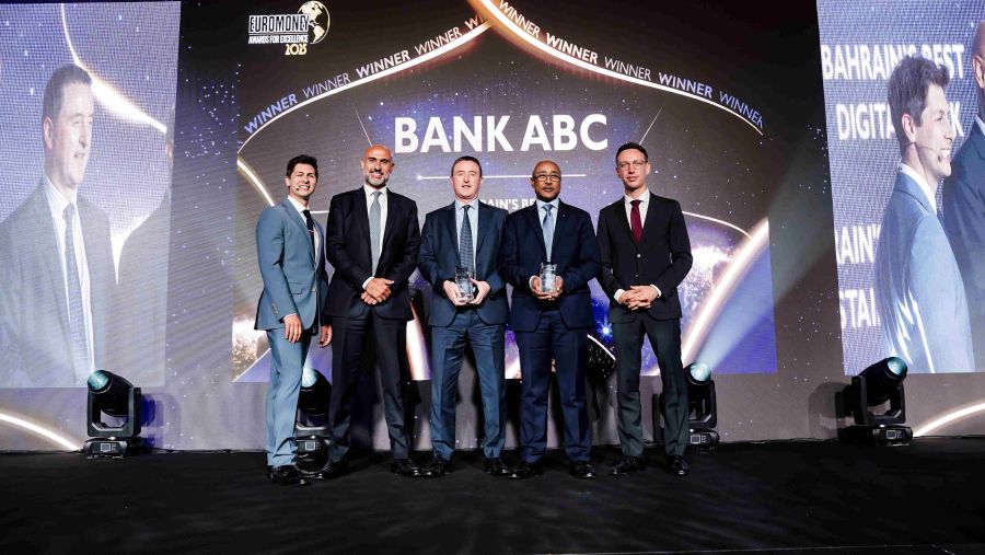 بنك ABC يحصد جائزتي "أفضل بنك رقمي" و "أفضل بنك للتمويل المستدام" في البحرين ضمن  جوائز يوروموني للتميُّز لعام ٢٠٢٥