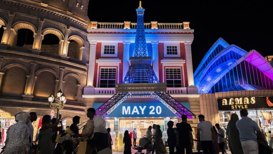 القرية العالمية تفتح باب التقديم لفئتي المتاجر وخدمات الضيوف لموسمها الـ 30 المرتقب