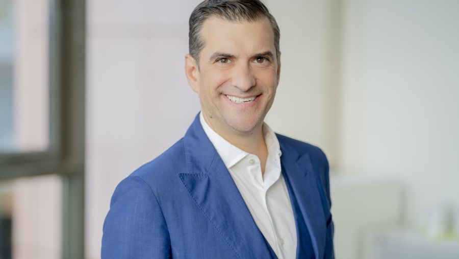 "داتامينا" يُعلن التعاون مع (DE-CIX) لتحديث مركز الإمارات لتبادل الإنترنت ""UAE-IX وتوفير اتصال إيثرنت بسرعة 400 جيجابت لأول مرة بالشرق الأوسط