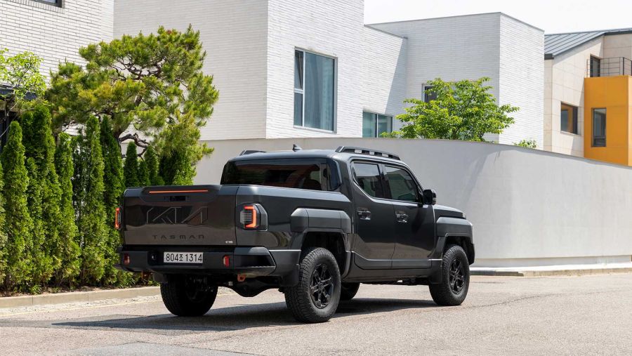 كيا تاسمان تفتح آفاقًا جديدة في فئة شاحنات البيك اب بقدرات استثنائية للقيادة على الطرق الوعرة