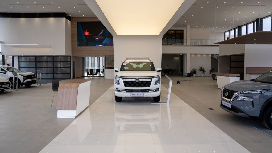 نيسان تعزز تجربة المبيعات للعملاء من خلال خدمات فعلية ورقمية متميزة ومبتكرة في جميع أنحاء الشرق الأوسط