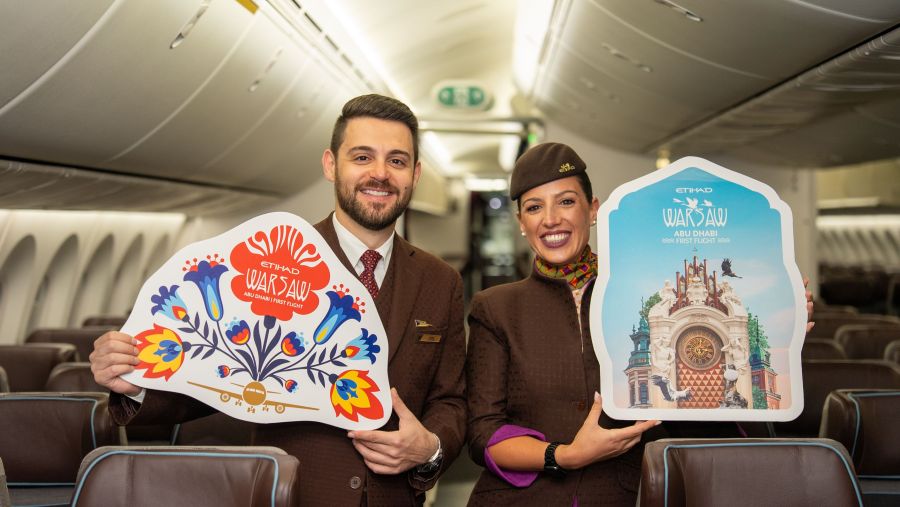 الاتحاد للطيران تحتفل بإطلاق أولى رحلاتها إلى براغ ووارسو، موسعة بذلك شبكتها الأوروبية