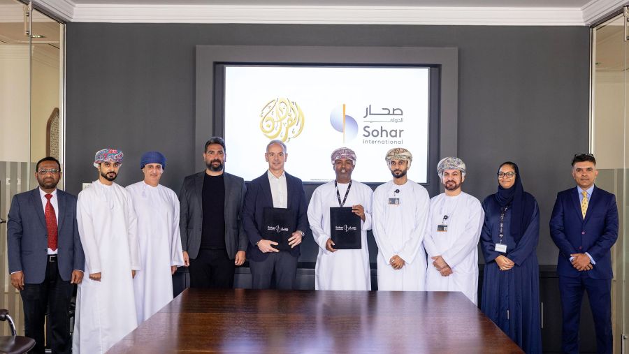 فولكس واجن عُمان توقّع على مذكرة تفاهم مع صحار الدولي بشأن توفير حزمة تمويل جذابة لشراء سياراتها