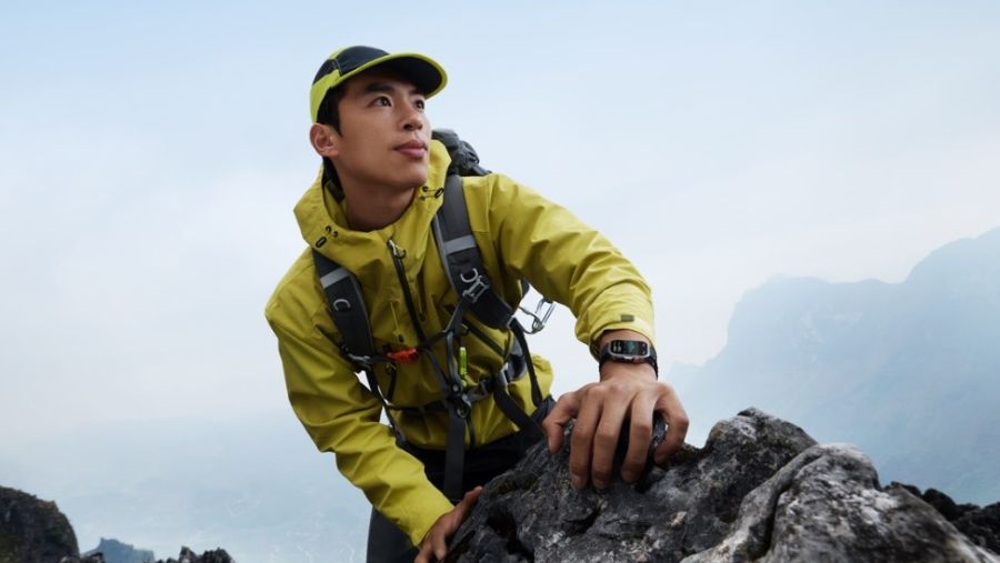 أداء رياضي فائق للنشيطين مع HUAWEI WATCH FIT 4 Pro 