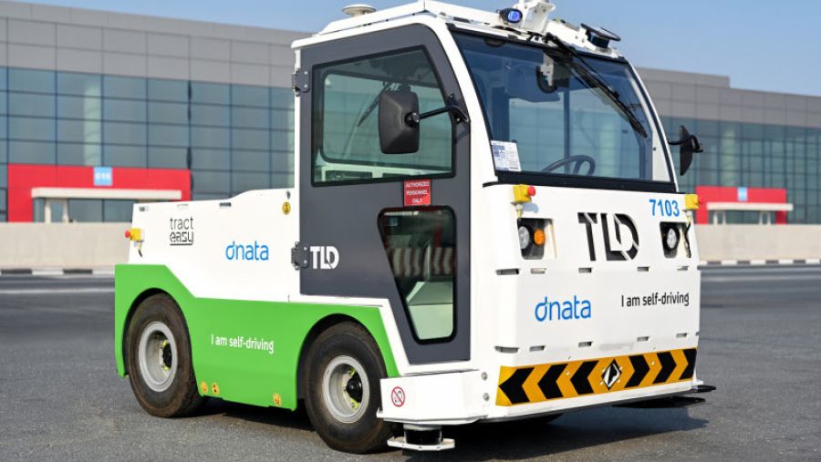 دناتا تبدأ تشغيل مركبات ذاتية القيادة في عمليات مطار آل مكتوم الدولي