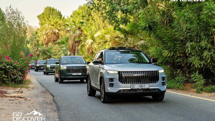 انطلق واكتشف: سيارة جايكو J5 تخطف الأنظار خلال تجربة قيادة إقليمية في دبي