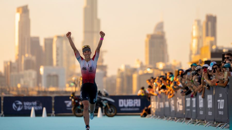 برنامج رياضي شامل لترايثلون تي 100 دبي بمشاركة عالمية ومجتمعية