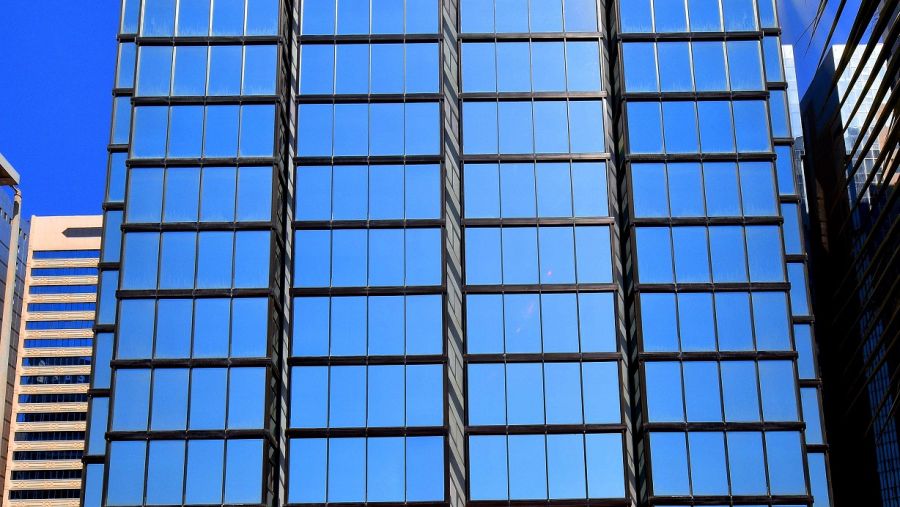 شركة أبوظبي الوطنية للتأمين تحقق أداءً مالياً متميزاً للنصف الأول من عام 2025 بصافي أرباح قبل الضرائب بلغ 261.2 مليون درهم