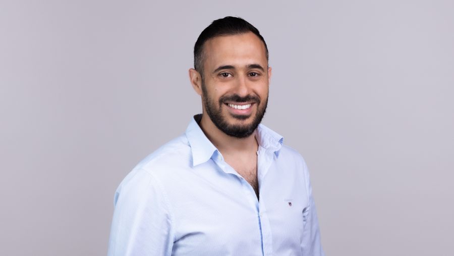 eToro survey: 85% of UAE retail investors back local stocks