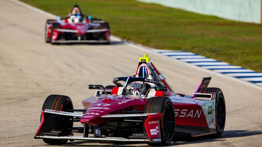 فريق نيسان للفورمولا إي يؤكّد مشاركة رولاند وناتو في الموسم الثاني عشر