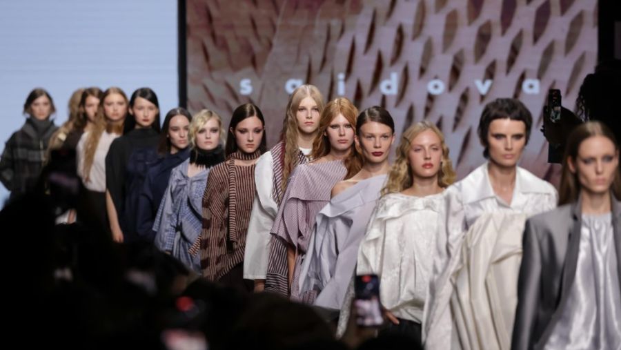 موسكو تحتفي بالملابس المحتشمة القادمة من الشرق الأوسط