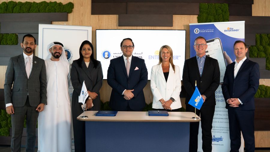 البنك العربي المتحد يتعاون مع "إنترتينر" لتوفير مزايا وعروض حصرية لحاملي بطاقاته الائتمانية