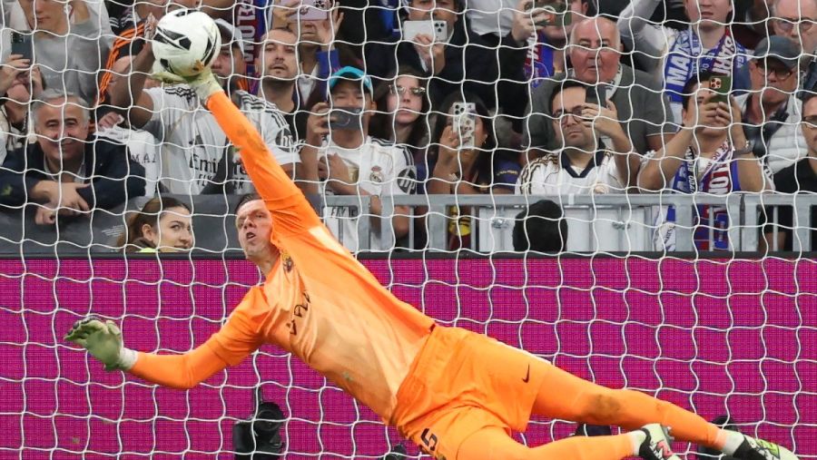 تشيزني يحفر اسمه في تاريخ الكلاسيكو