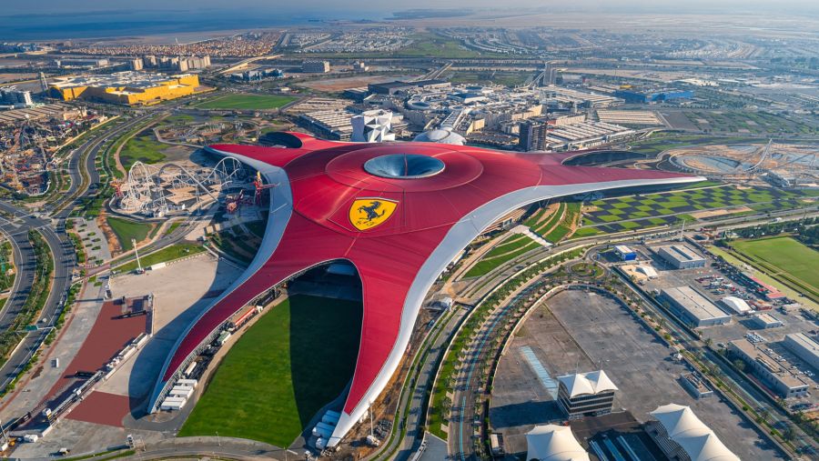 "ميرال" تعلن عن نتائج قياسية لموسم الصيف مع ارتفاع أعداد الزيارات  في جزيرتي ياس والسعديات في أبوظبي