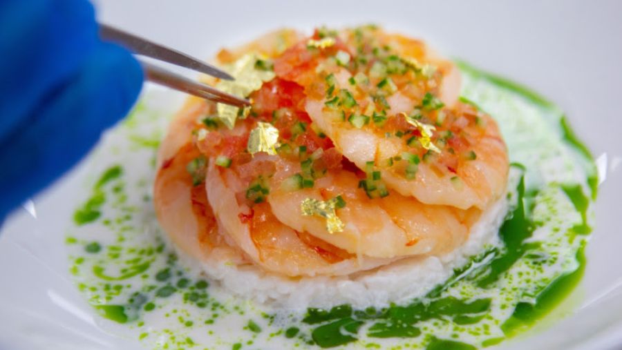 How do you cater for one of the world's largest airshows? Inside Emirates Flight Catering’s mission to serve 300,000 meals at the Dubai Airshow