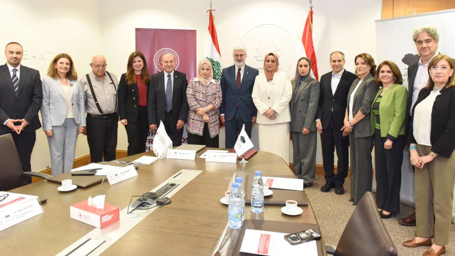 التعليم ما قبل الجامعي بمؤسسة قطر يوقع مذكرة تفاهم مع الجامعة الأميركية في بيروت