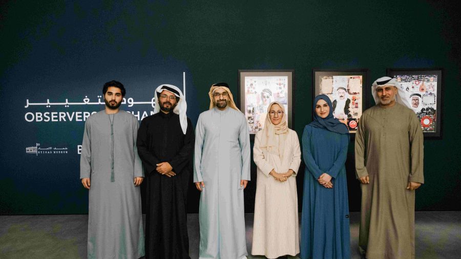 هالة بدري وسلطان سعود القاسمي يزوران معرض "شهود التغيير" في متحف الاتحاد