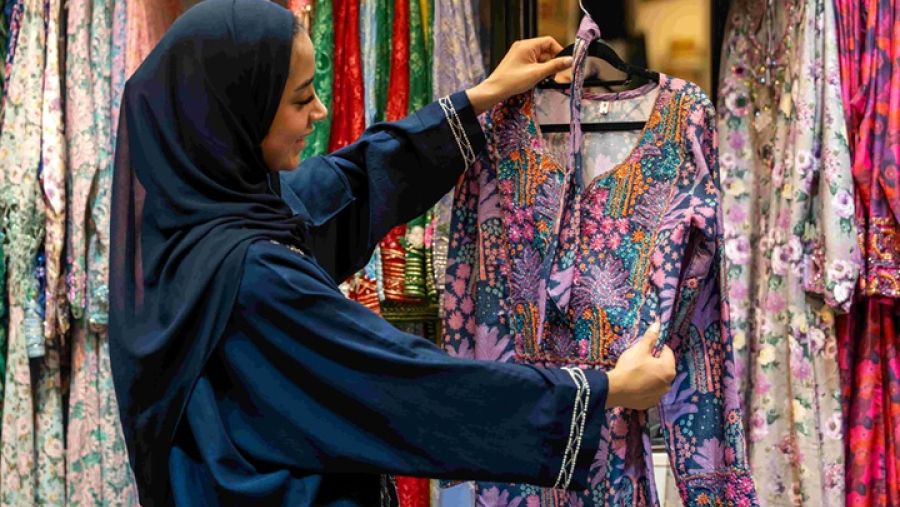 Don’t Know Where to Shop this Ramadan? Shop Around the World at Global Village