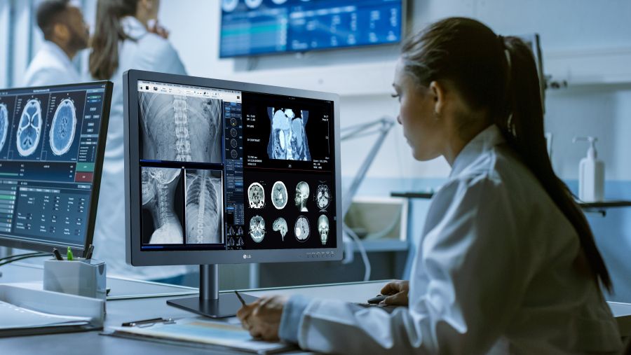 LG Set to Unveil Pioneering 11mp Diagnostic and Immersive 3d Surgical Displays at World Health Expo 