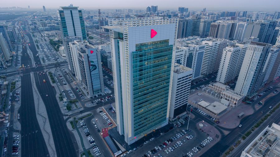 ADCB Confirms Restoration of Retail Mobile Banking Services 