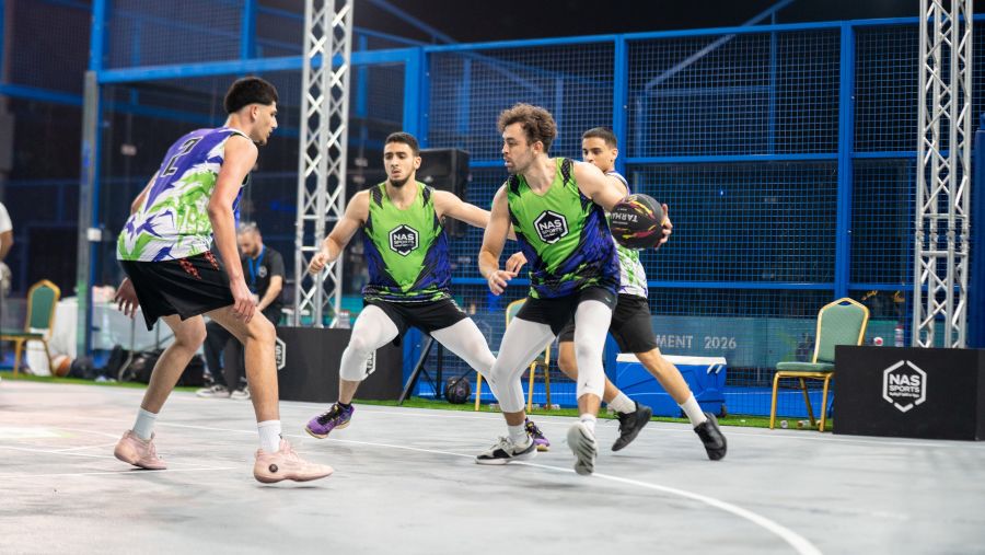 الشرطة تواجه المحاكم والبلدية مع هيئة الطرق في نصف نهائي سلة الكراسي اليوم (الاثنين)