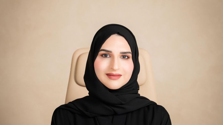    تصريح هالة بدري، مدير عام هيئة الثقافة والفنون في دبي حول دعوة صاحب السمو الشيخ محمد بن راشد آل مكتوم لرفع العلم الإماراتي