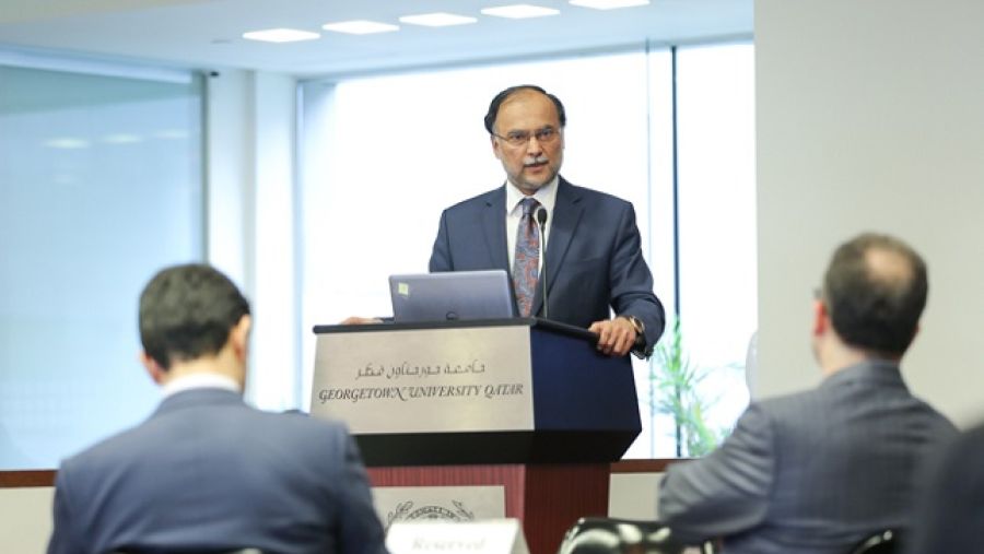  أحسان إقبال تشودري، وزير الداخلية والتخطيط والتنمية والإصلاح بالحكومة الفيدرالية الباكستانية